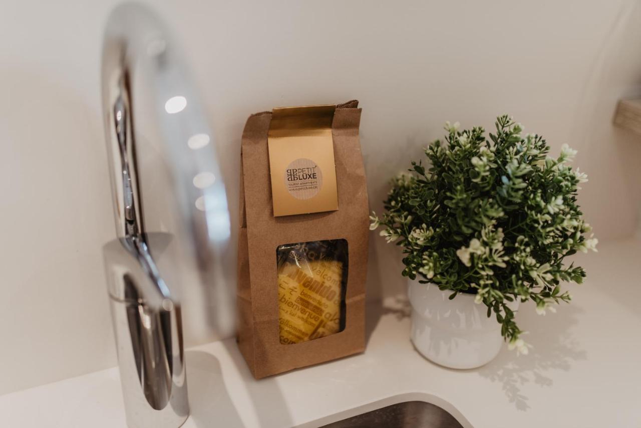 Petit Luxe Volta Apartaments Terrassa Exteriör bild