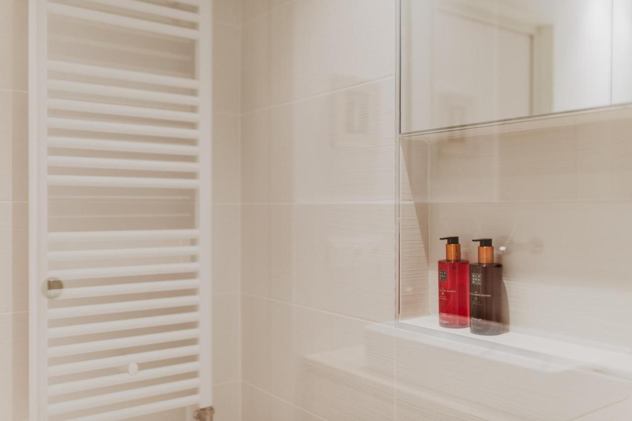 Petit Luxe Volta Apartaments Terrassa Exteriör bild